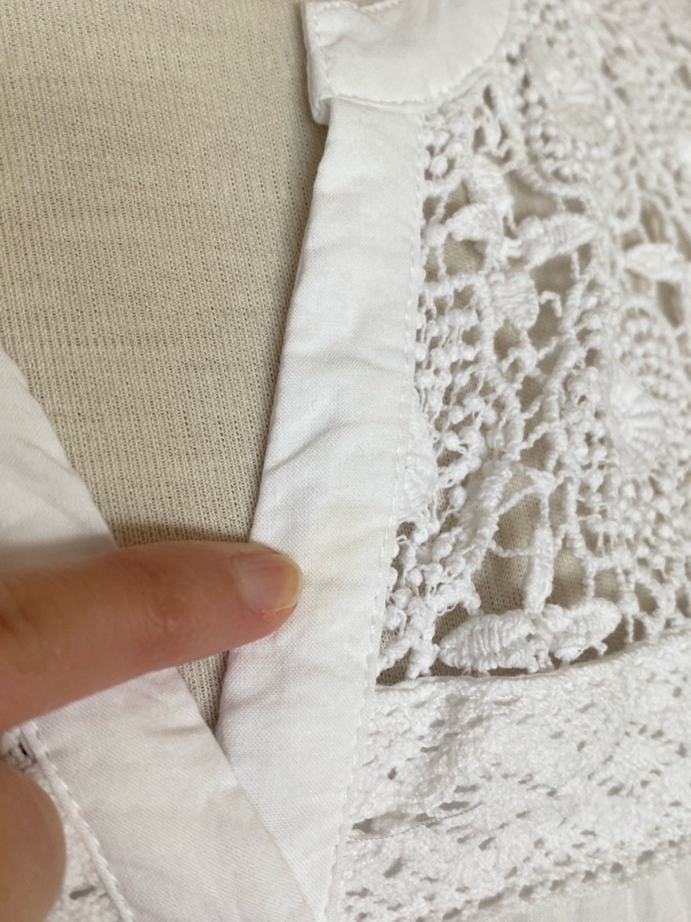 Chic by Jacob White Lace Detail Button Front Blouse 3/4 Sleeve Sz M - Picture 8 of 13